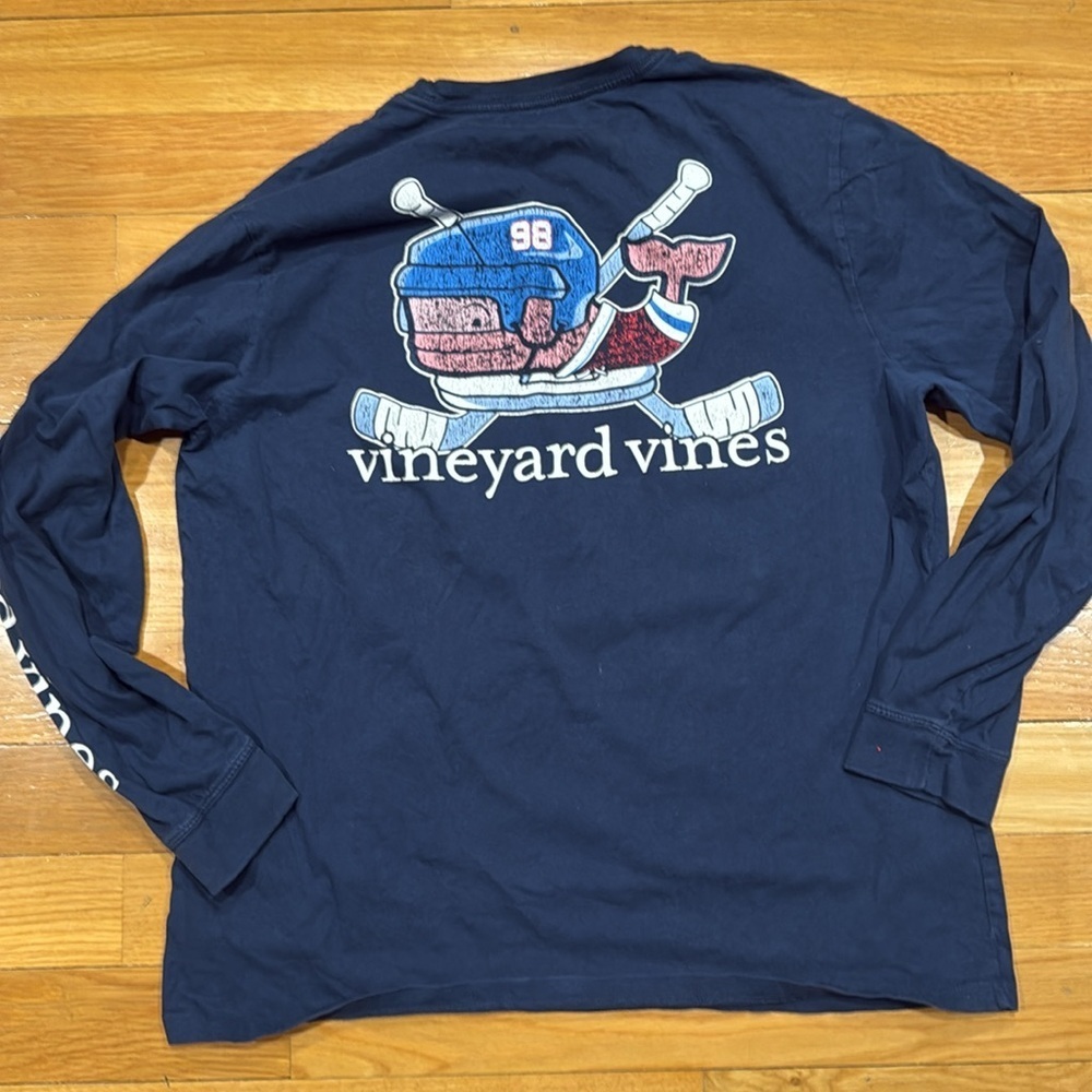 Vineyard Vines Hockey Ice Blue Navy Long Sleeve Whale - Picture 4 of 6